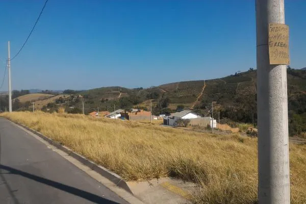 LOTES EM PRESTAÇÕES - O lugar ideal para construir a casa dos seus sonhos. Alto da Bela Vista, lotes com  250,00m², prontos para construir, com linda vista para a Serra do Caracol, até 144 meses para pagar. Bairro já formado por lindas residências de alto padrão. Para quem quer um terreno grande, para ter um amplo quintal, temos terrenos com área de 375 a 500m². - foto 3