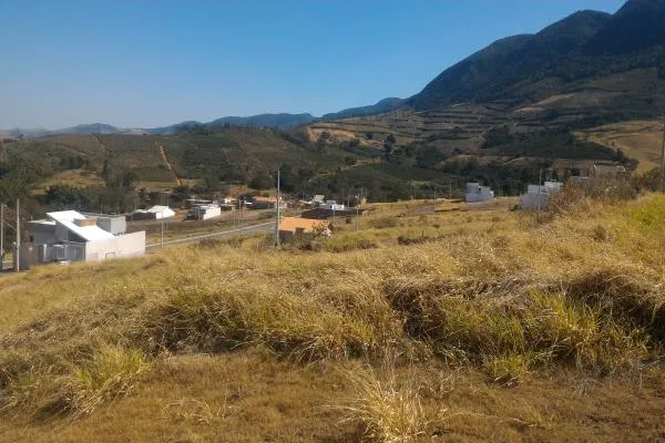 LOTES EM PRESTAÇÕES - O lugar ideal para construir a casa dos seus sonhos. Alto da Bela Vista, lotes com  250,00m², prontos para construir, com linda vista para a Serra do Caracol, até 144 meses para pagar. Bairro já formado por lindas residências de alto padrão. Para quem quer um terreno grande, para ter um amplo quintal, temos terrenos com área de 375 a 500m². - foto 9