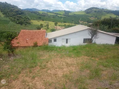 Se busca tranquilidade e quer morar junto da natureza,...