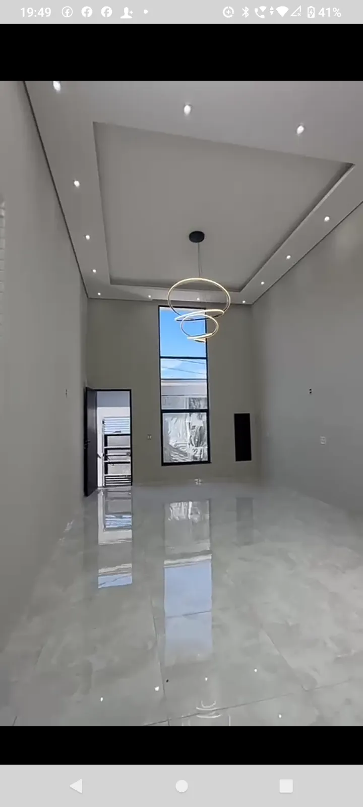 Casa para você viver os melhores momentos de sua vida. Salas de estar e de jantar amplas,...