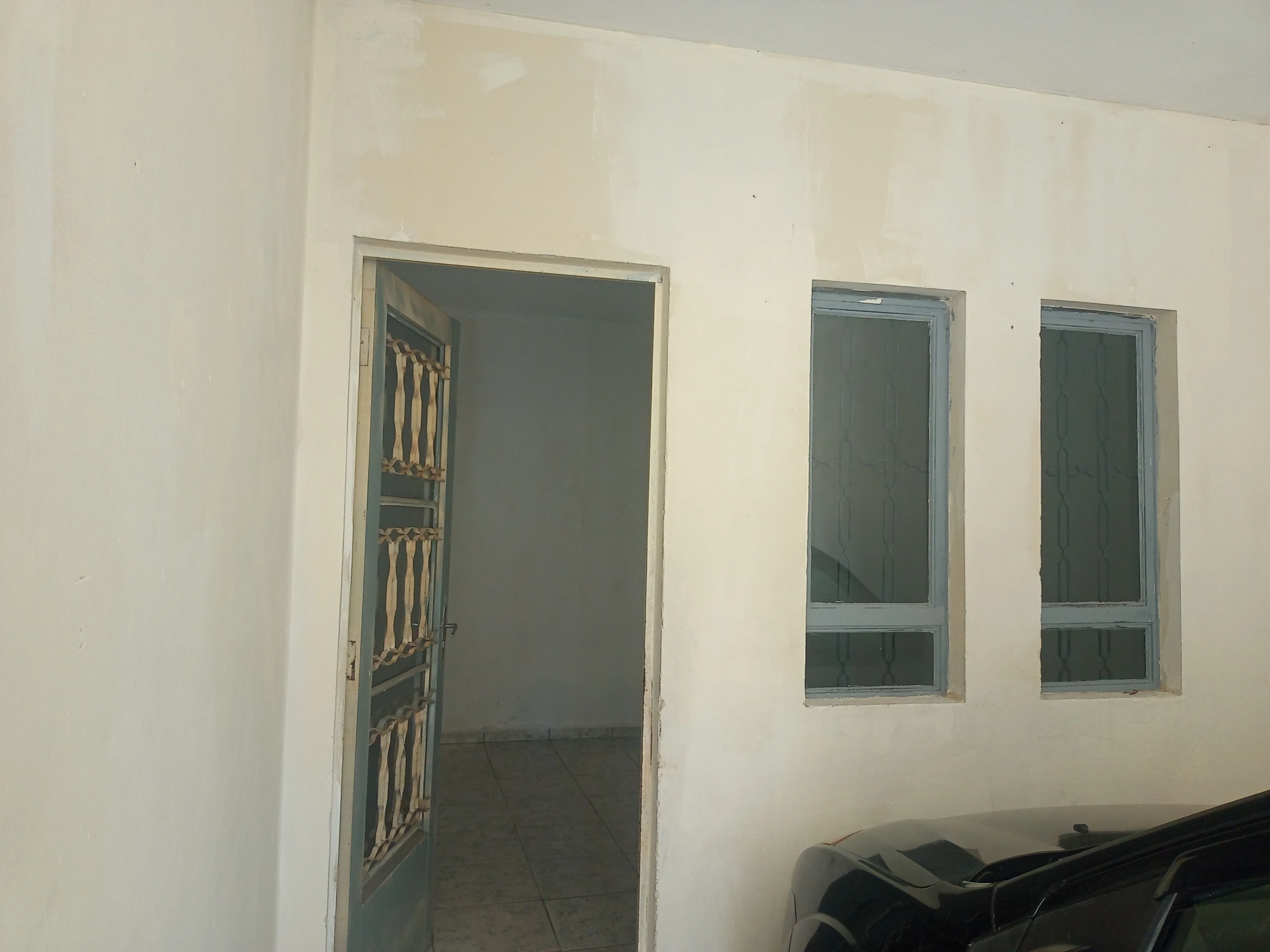 Esta casa é pra você que quer quartos grandes, 2 banheiros, 3 quartos,  um suite,  2 garagens, vista maravilhosa. - foto 10